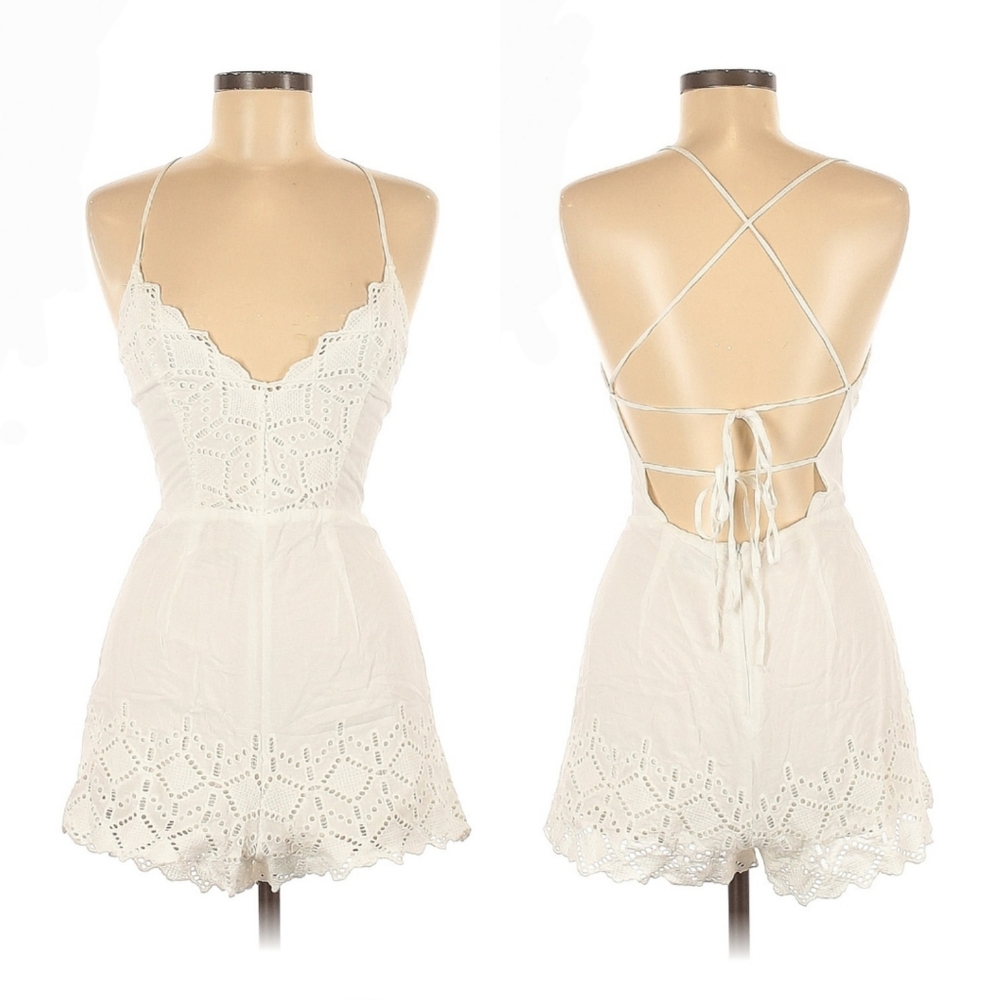 Lush • Eyelet White Romper